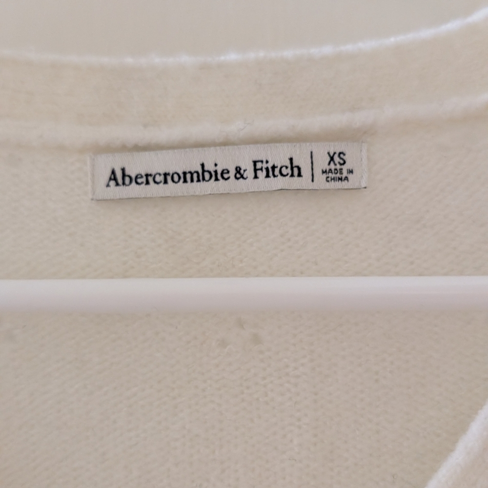 Abercrombie & Fitch White Puff Sleeve Pointelle Cardigan Size XS - Picture 4 of 9